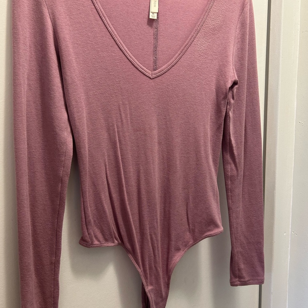 Babaton Fitted Pink Bodysuit